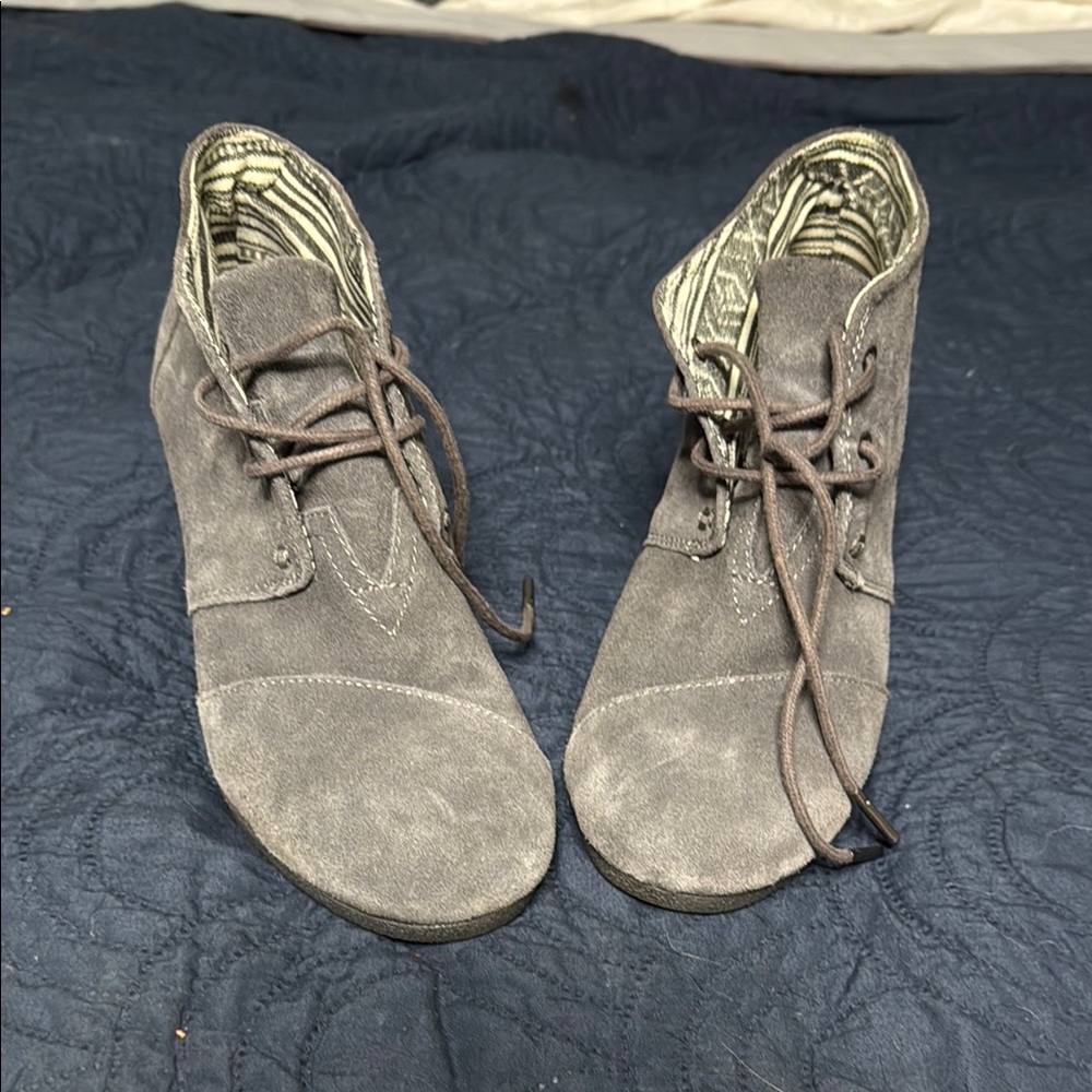Toms Gray Suede Lace-Up Ankle Boots
